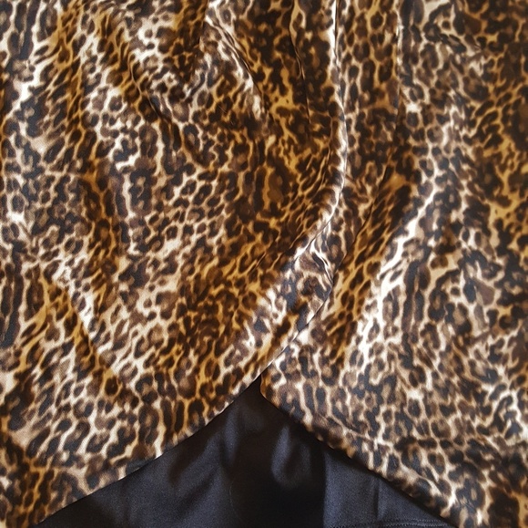 Leopard Print Worthington Wrap Skirt - Picture 4 of 6